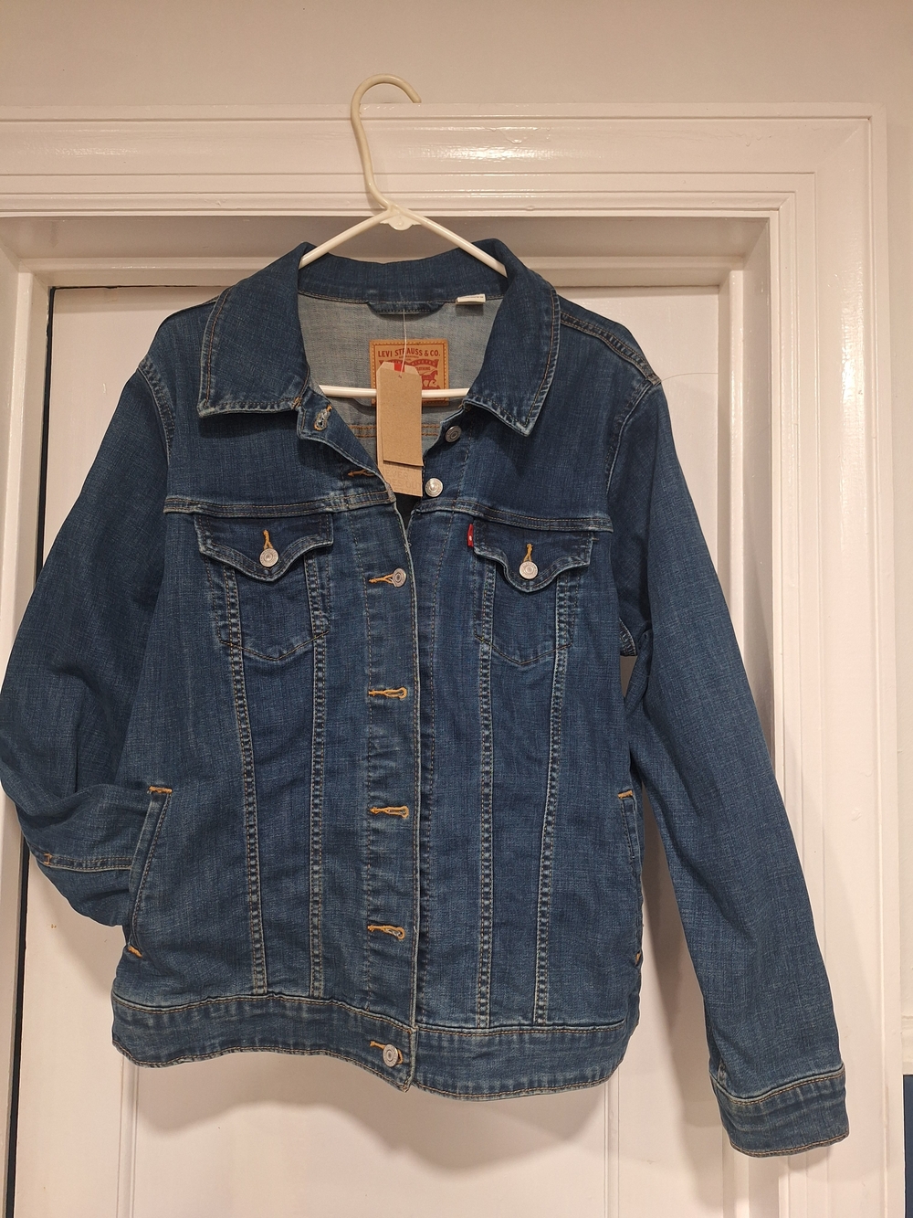 Levi's Women's Blue Denim Jacket - Classic Trucker Style